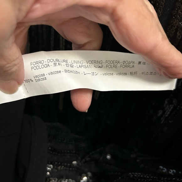 ZARA sequin black tunic mini dress. V neck , short sleeves. Size XL. - Picture 6 of 8